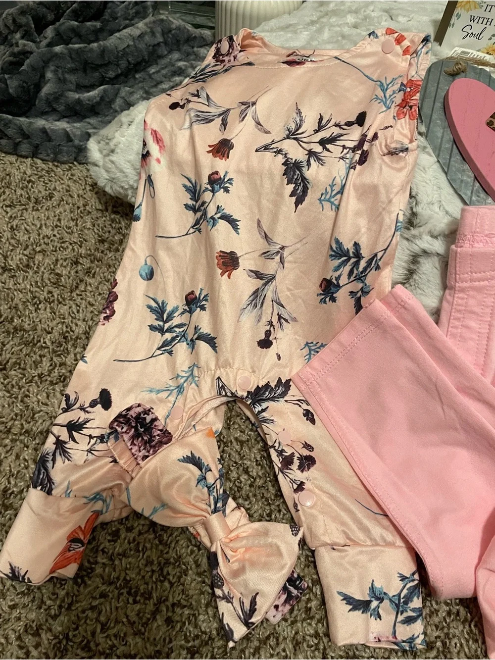 Baby Girl 7 Pieces Bundle size 24 M Carter’s & Garanimals Jumper, pants + more - Picture 3 of 11